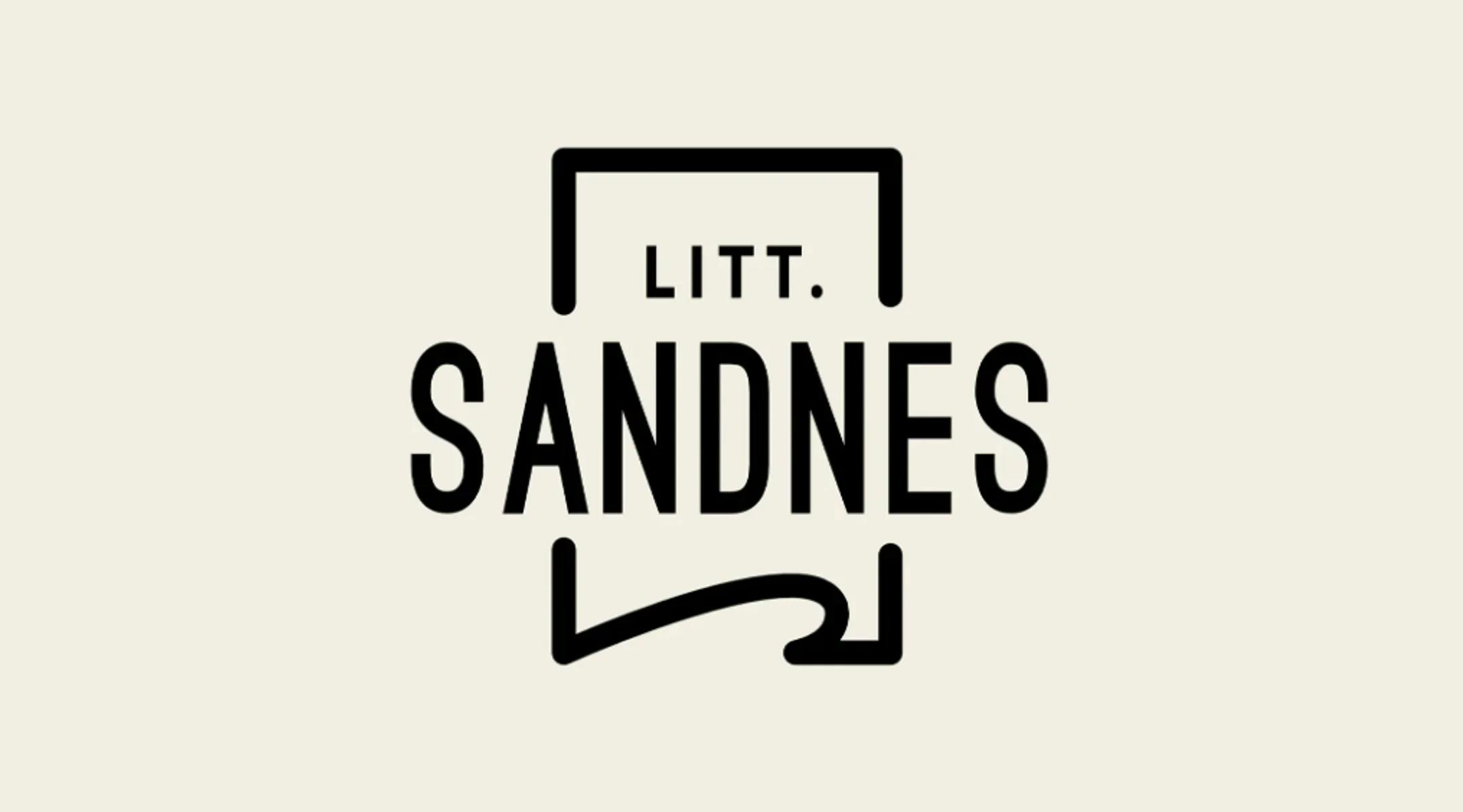 Logo for Litt.Sandnes, med teksten inne i bokomslag